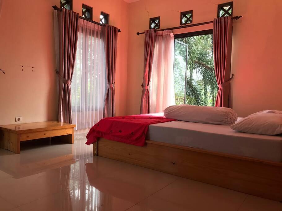 Villa Naumi Bandung Ngoại thất bức ảnh