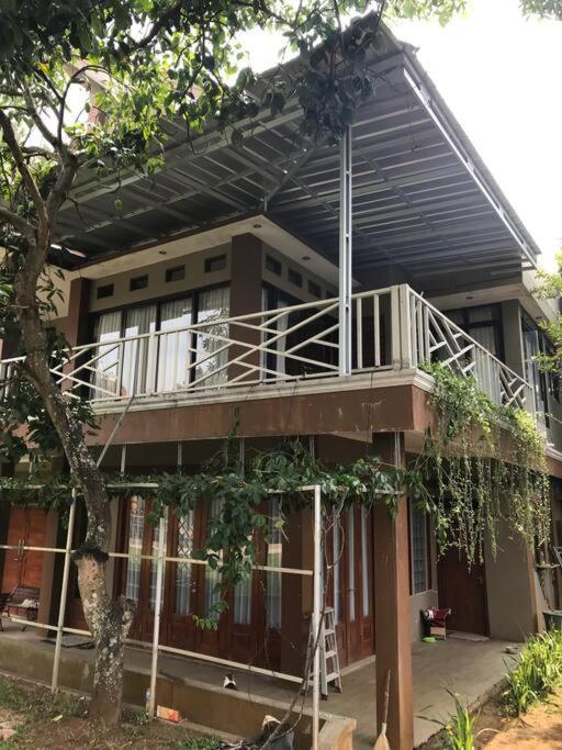 Villa Naumi Bandung Ngoại thất bức ảnh