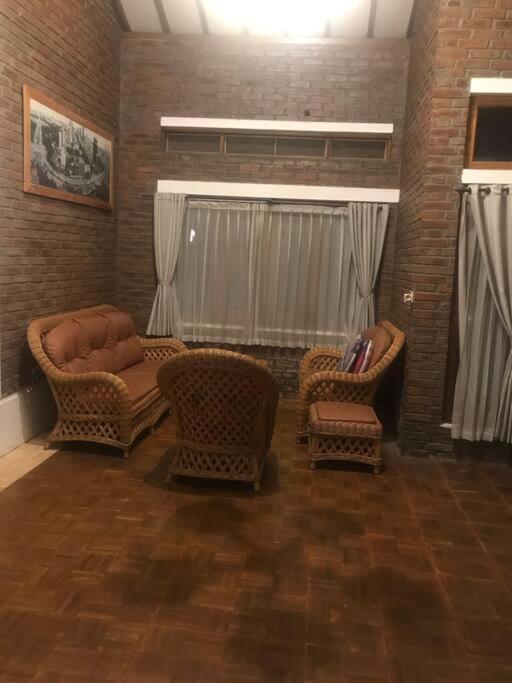 Villa Naumi Bandung Ngoại thất bức ảnh