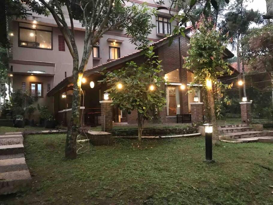 Villa Naumi Bandung Ngoại thất bức ảnh